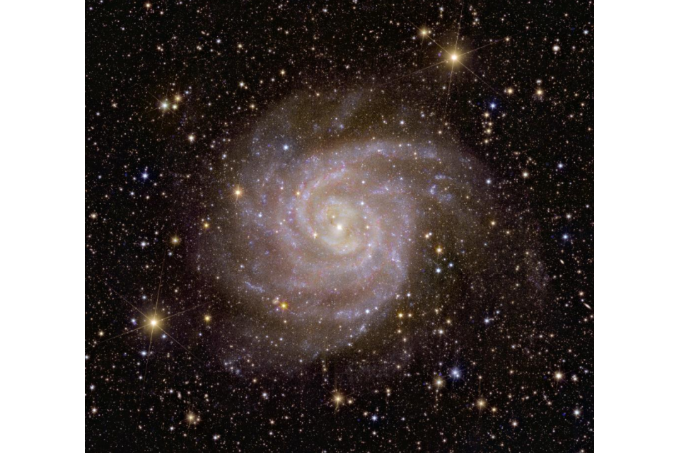 Photo prise par le télescope Euclid de la galaxie spirale IC-342